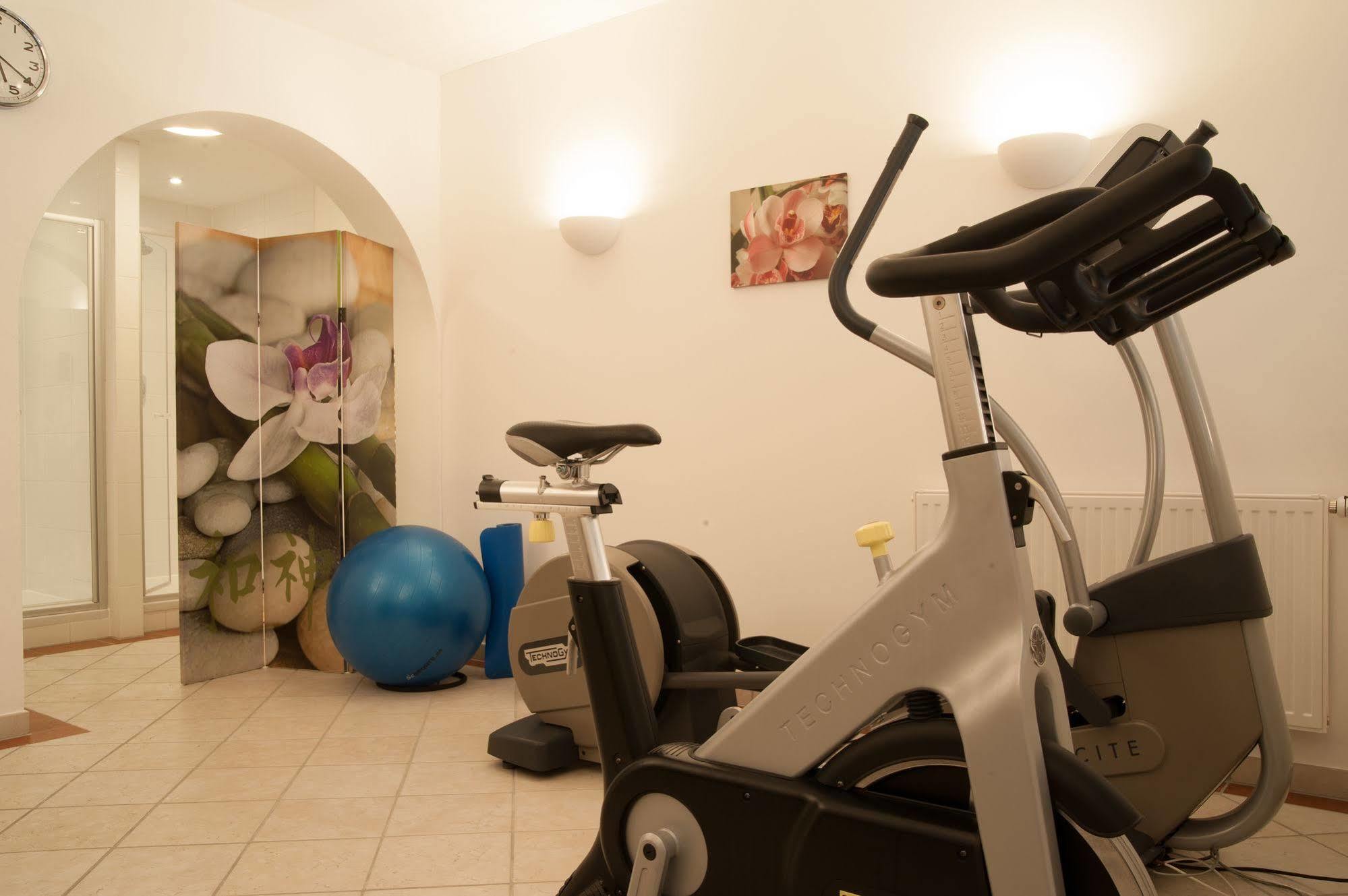 Hotel Gasthof Der Jagerwirt Bergheim Zewnętrze zdjęcie